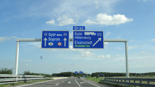 Geradeaus Richtung Sopron