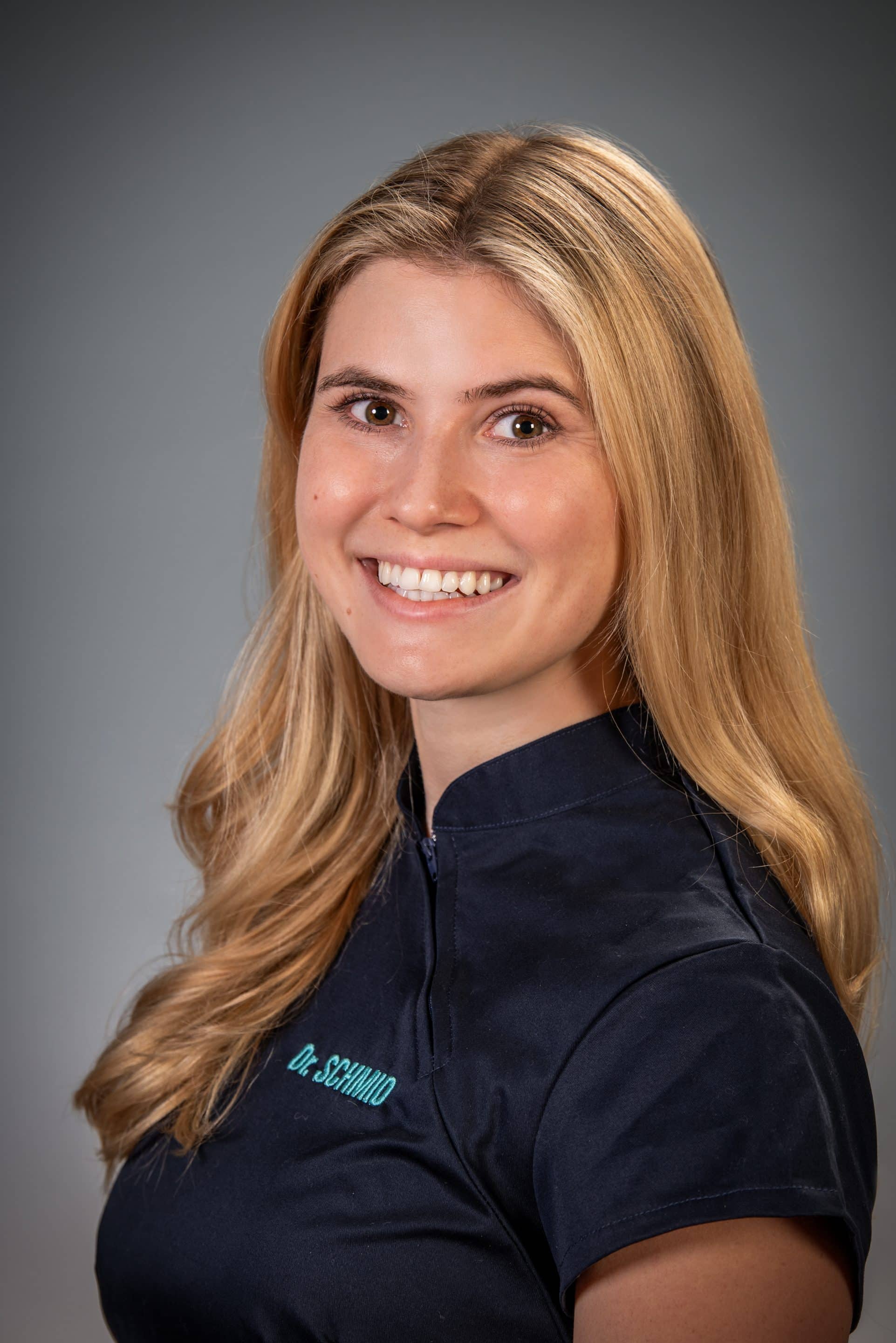 Dr. Fanni Radnai